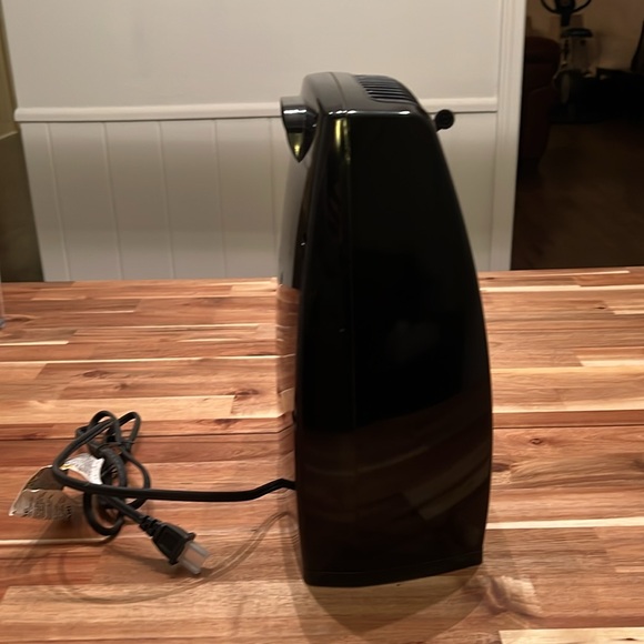 Lasko Warm Air Heater - Picture 12 of 13